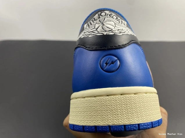 Jordan Fragment x 1 Retro DM7866-140 Scott Design Low Air x Travis 0804